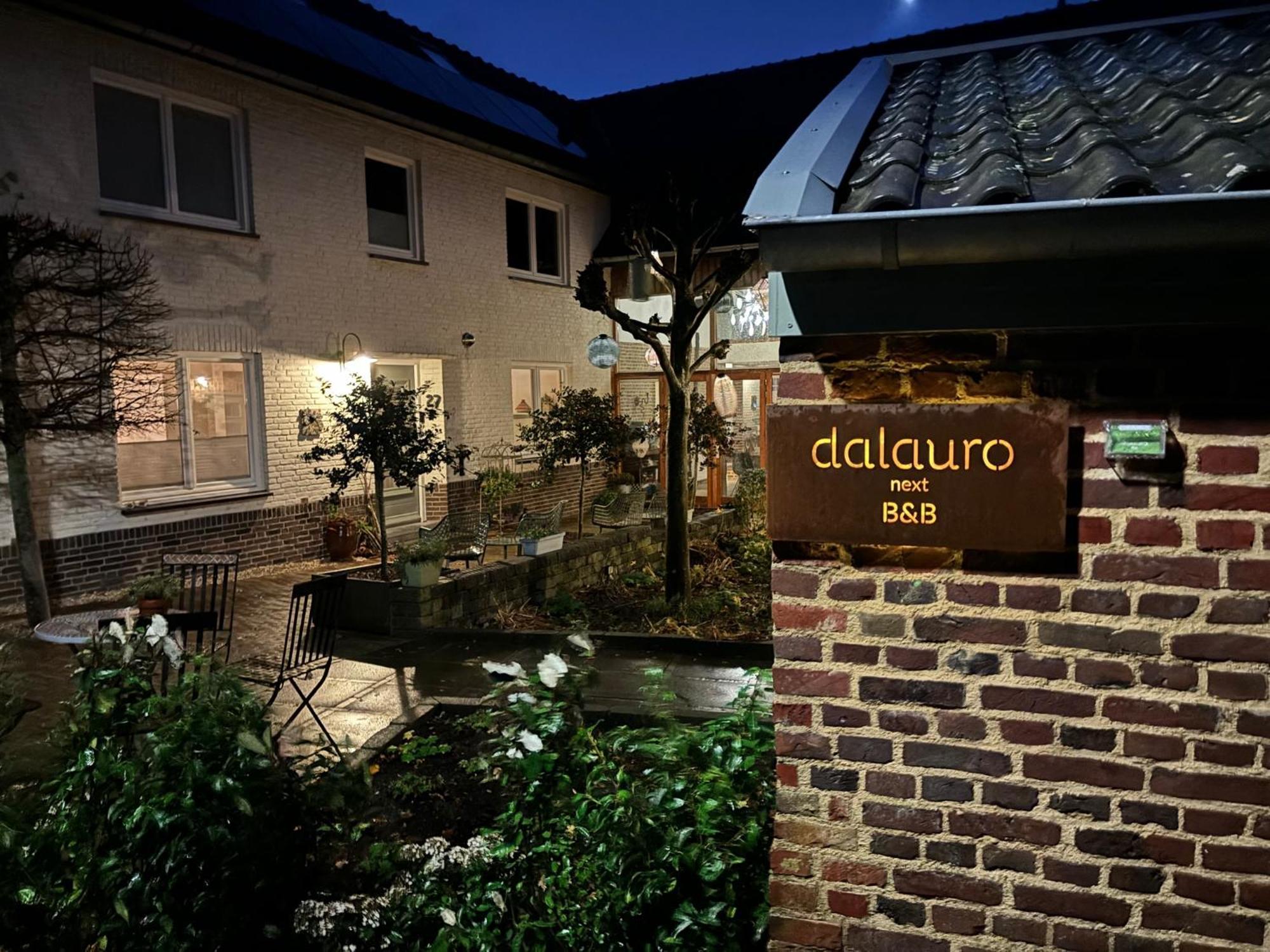 Dalauro Next Bed & Breakfast Eys Bagian luar foto